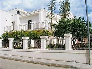La Chiocciola Bed & Breakfast *